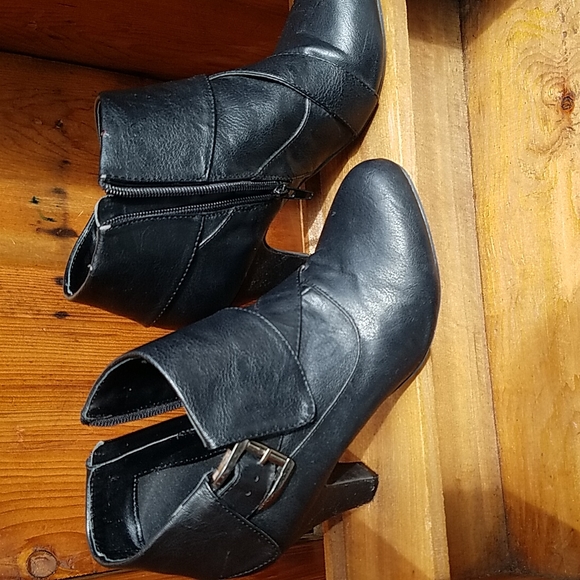 Booties - Picture 2 of 4